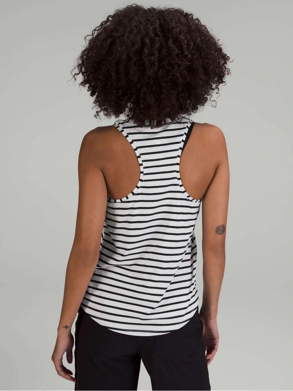 lululemon Love Tank Yachtie Stripe Black White Size 6 Racerback Scoop Neck
